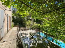 PONT ROYAL ESTATE AND GOLF COURSE: Charming single-story villa on a 524 m² plot, 3 bedrooms, swimming pool, garage + parking space 