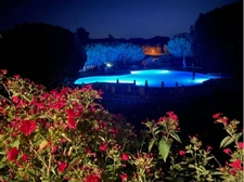 DERNIER ETAGE Domaine de Pont Royal, emplacement et vue remarquable de cet appartement 42 m2,1 chambre, 1 chambre cabine; 2 SDB belle exposition, vue dégagée, grande terrasse 