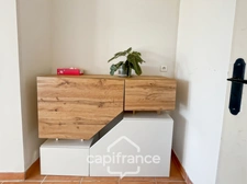 Appartement en rez-de-jardin , 3 chambres , place de parking , exposé Est sur le Domaine et Golf de Pont Royal