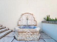 Local/bureau / appartement T2  à vendre MALLEMORT avec sa piscine résidentielle  au domaine de Pont Royal 