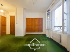 Local/bureau / appartement T2  à vendre MALLEMORT avec sa piscine résidentielle  au domaine de Pont Royal 