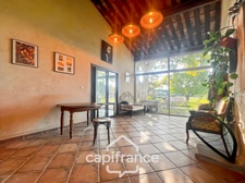 Mas en campagne à vendre 250m² à MOLLEGES, 4 chambres, beaux volumes , terrain 5 000m², piscine,  calme et sérénité   