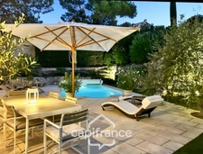 PONT ROYAL GOLF COURSE: Charming, light-filled bastide of 140 m² set on a 657 m² plot, 4 bedrooms including a master suite, 2 bathrooms, swimming pool, double garage