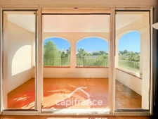 Appartement rare de 44m2 au DOMAINE DE PONT ROYAL / VUE DEGAGEE 1er ETAGE/ 3 CHAMBRES /1 SDB/1 SD'EAU/ PLACE DE PARKING