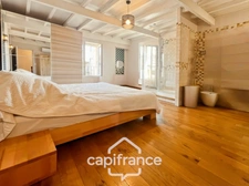 Authentic 118 m2 stone village house, air-conditioned, 50 m2 terrace, outdoor kitchen, double garage, attic, three beautiful bedrooms, 2 bathrooms, laundry room  