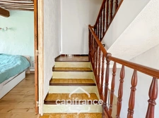 Authentic 118 m2 stone village house, air-conditioned, 50 m2 terrace, outdoor kitchen, double garage, attic, three beautiful bedrooms, 2 bathrooms, laundry room  