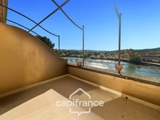 PONT ROYAL, Résidence du Lac, 30 m2 apartment with panoramic view of the lake, beautiful exposure, located on the 2nd and last floor 