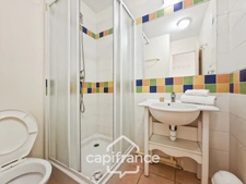  INVESTISSEMENT LOCATIF APPARTEMENT 3 PIECES 42 m2 en angle   au 1er étage PLACE DE PARKING  sur le DOMAINE DE PONT ROYAL