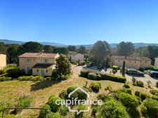 DOMAINE DE PONT ROYAL Furnished top floor apartment with open view 31m2 and 7m2 loggia, 1 double bedroom & bathroom  