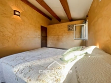 Domaine et Golf de Pont Royal, beautiful 290 m2 property set on a 2600 m2 plot, five bedrooms, an office, swimming pool, pool house, triple garage     