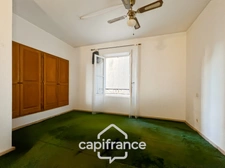 Local/bureau / appartement T2  à vendre MALLEMORT avec sa piscine résidentielle  au domaine de Pont Royal 