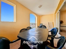  INVESTISSEMENT LOCATIF APPARTEMENT 3 PIECES 42 m2 PLACE DE PARKING  sur le DOMAINE DE PONT ROYAL