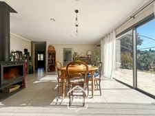 LES TAILLADES, detached single-storey house of 210 m2 in the countryside, 4 bedrooms, on a plot of approximately 2900 m2, swimming pool