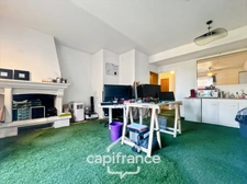 Local/bureau / appartement T2  à vendre MALLEMORT avec sa piscine résidentielle  au domaine de Pont Royal 