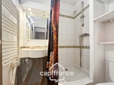 Appartement rare de 44m2 au DOMAINE DE PONT ROYAL / VUE DEGAGEE 1er ETAGE/ 3 CHAMBRES /1 SDB/1 SD'EAU/ PLACE DE PARKING