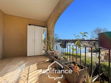 Domaine et golf de Pont Royal, apartment in the lakeside residence, 42 m², lake view, south-facing terrace, parking space, shared cellar  