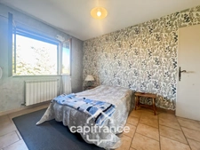 LES TAILLADES, detached single-storey house of 210 m2 in the countryside, 4 bedrooms, on a plot of approximately 2900 m2, swimming pool