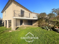 LES TAILLADES, detached single-storey house of 210 m2 in the countryside, 4 bedrooms, on a plot of approximately 2900 m2, swimming pool