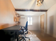 Authentic 118 m2 stone village house, air-conditioned, 50 m2 terrace, outdoor kitchen, double garage, attic, three beautiful bedrooms, 2 bathrooms, laundry room  