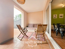 RENOVATED apartment WITH panoramic VIEW, double terrace of 30 m2, 2 bedrooms, new kitchen, parking space under the residence.