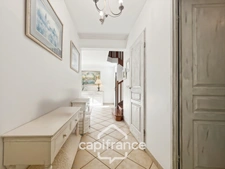 PONT ROYAL GOLF COURSE: Charming, light-filled bastide of 140 m² set on a 657 m² plot, 4 bedrooms including a master suite, 2 bathrooms, swimming pool, double garage