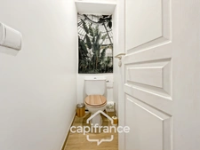 HOTEL DU GOLF  appartement 2ème et dernier étage  rénové et climatisé  de 33 m2 , trou n° 8 , sud ouest , une chambre,  loggia terrasse, salle de bain , wc, piscine résidentielle, place de parking  