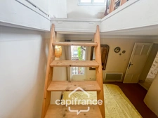 MERINDOL CHARMING HOUSE, outdoor courtyard and rooftop, 2 bedrooms, 1 room, 1 office, 1 cellar, in the heart of the village. A MUST-SEE! 
