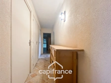 Mas en campagne à vendre 250m² à MOLLEGES, 4 chambres, beaux volumes , terrain 5 000m², piscine,  calme et sérénité   