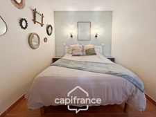 RENOVATED apartment WITH panoramic VIEW, double terrace of 30 m2, 2 bedrooms, new kitchen, parking space under the residence.