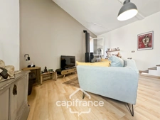 MALLEMORT, fully renovated village house of 115 m2, very well maintained, 1 floor, spacious rooms, 3 bedrooms, 2 bathrooms, well located, outdoor space, storage room 