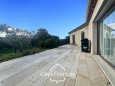 LES TAILLADES, detached single-storey house of 210 m2 in the countryside, 4 bedrooms, on a plot of approximately 2900 m2, swimming pool