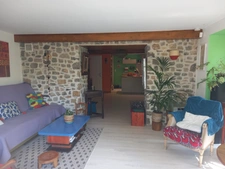 MAISON EN PIERRES 