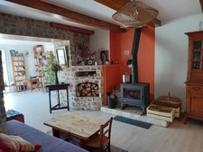 MAISON EN PIERRES 