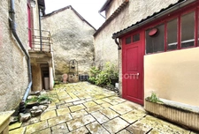 À vendre à Mussy-sur-Seine (10) : Grande maison familiale 140 m² avec jardin au bord de la Seine