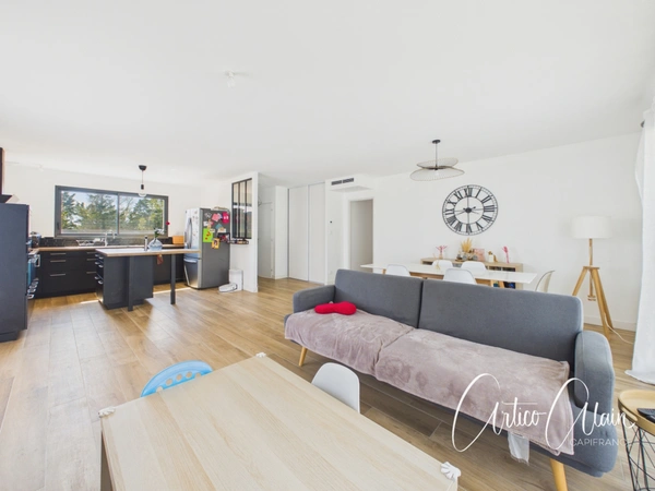 Maison à vendre maison de plain-pied de 110 m² avec piscine proche de VILLEFRANCHE DE LAURAGAIS 