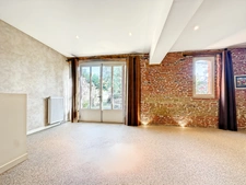 Dpt Haute Garonne (31), for sale near VILLEFRANCHE DE LAURAGAIS beautiful residence and gîte