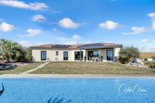Maison contemporaine de prestige de 154 m² avec piscine et vue panoramique sur le Lauragais