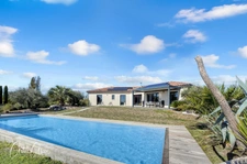 Maison contemporaine de prestige de 154 m² avec piscine et vue panoramique sur le Lauragais