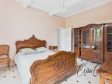 Maison bourgeoise 183 m² – jardin, 2 garages et double accès