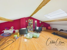 Maison en pierre de 179 m² entièrement rénovée avec jardin et terrasse 