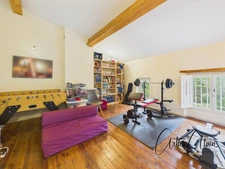 Maison bourgeoise XIXᵉ – 331 m² – appartement indépendant – piscine
