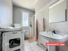 Maison à vendre Immeuble de rapport avec 3 appartements