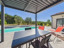 Maison contemporaine ossature bois 130 m² avec piscine et terrain 1300 m2 