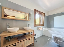 Belle maison familiale 140 m² avec piscine et grand terrain plus de 3400m² 
