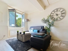 Charmante Maison de Village de 106 m² avec Jardin et Dépendance de 86 m² 