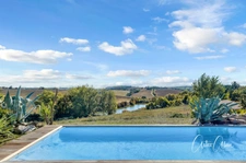 Maison contemporaine de prestige de 154 m² avec piscine et vue panoramique sur le Lauragais