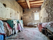 Charmante Maison de Village de 106 m² avec Jardin et Dépendance de 86 m² 