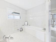 House for sale, 6 rooms, LAUZERVILLE (31)