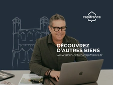 Maison de plain-pied 200 m² avec appartement indépendant et piscine  