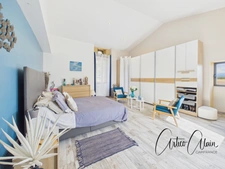 Maison en pierre de 179 m² entièrement rénovée avec jardin et terrasse 